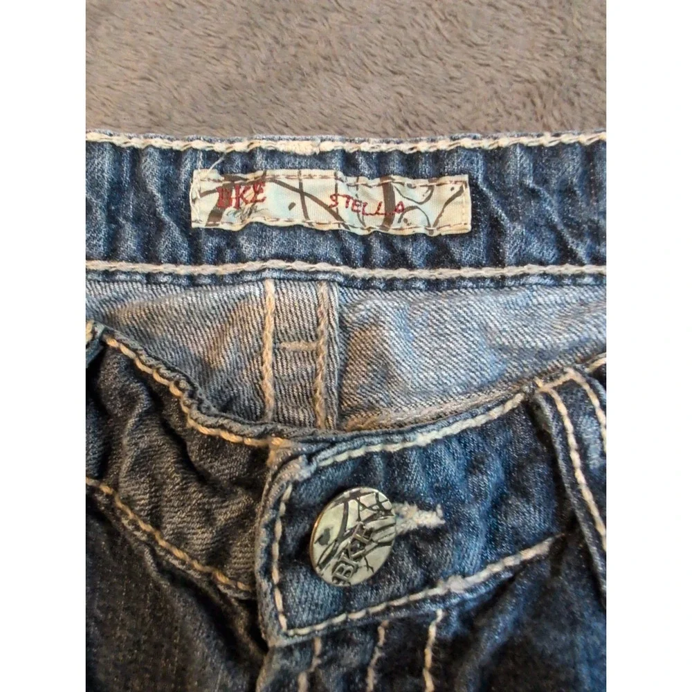 BKE Stella‎ Distressed Bermuda Shorts Blue Denim Rhinestone Low Rise Size 29